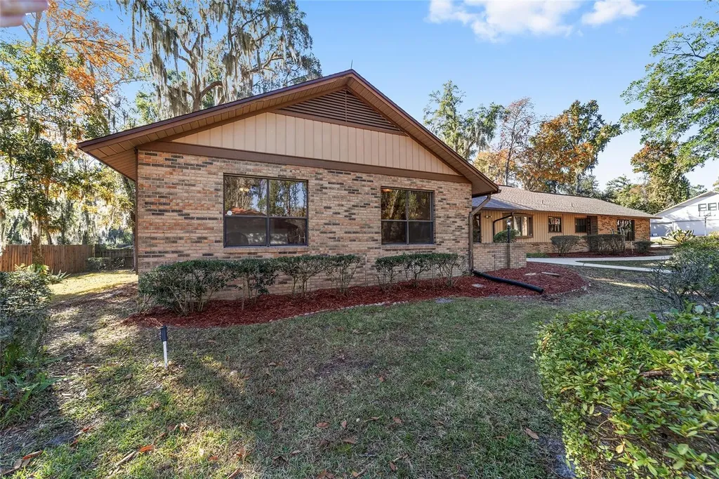 2416 SE 15th Street Ocala FL 34471