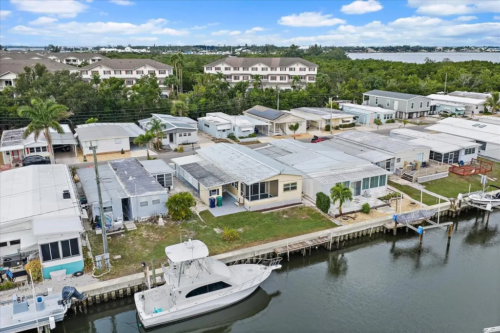 232 Bimini Drive Palmetto FL 34221