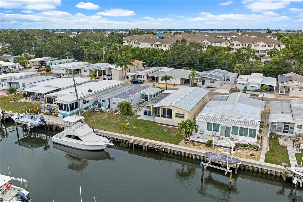 232 Bimini Drive Palmetto FL 34221