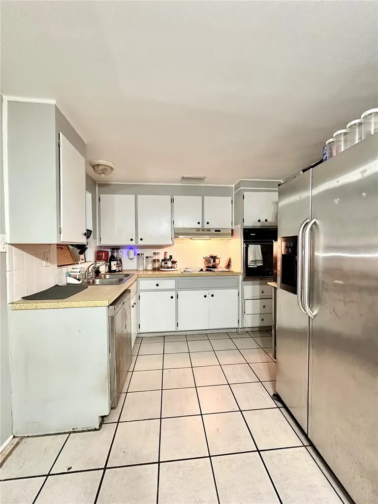 10273 109th Avenue Largo FL 33773