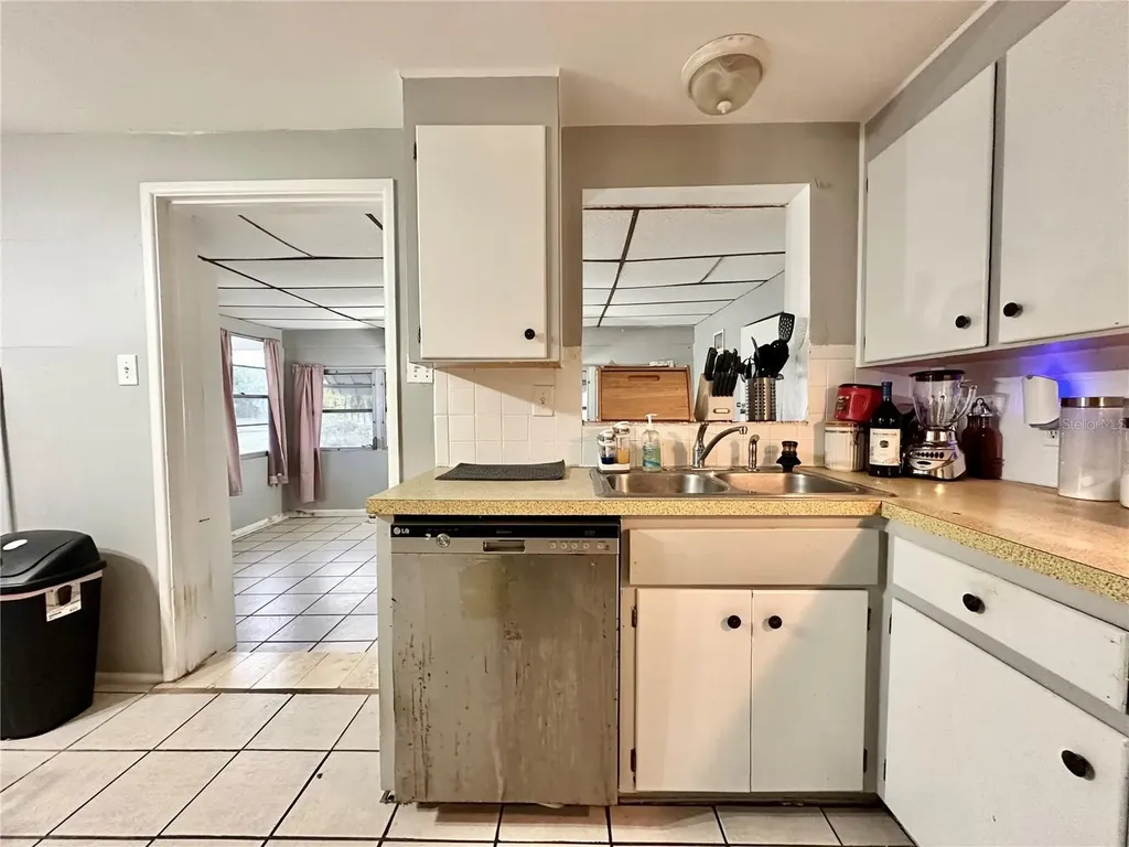 10273 109th Avenue Largo FL 33773