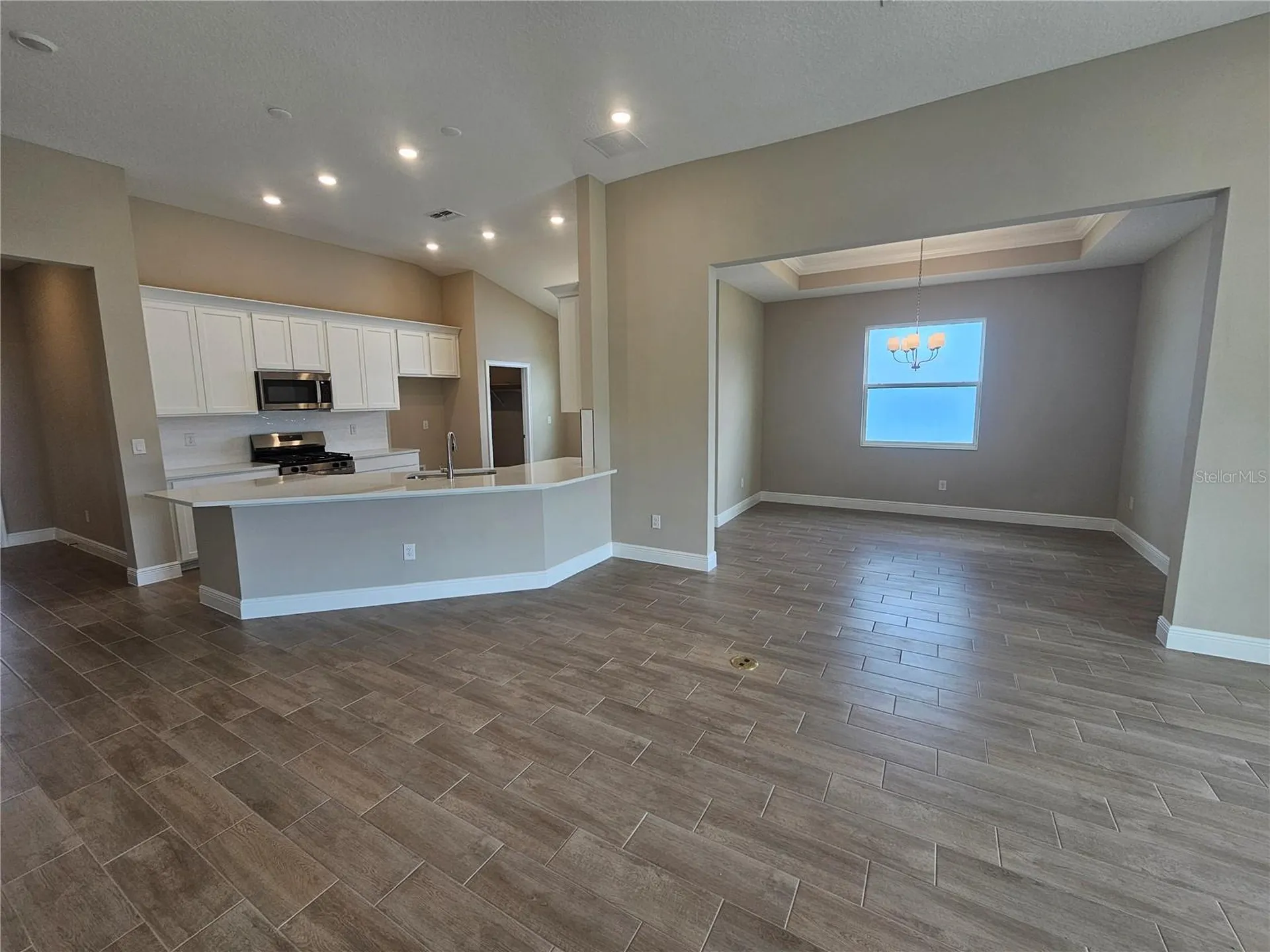 2194 Wise River Lane Zephyrhills FL 33541