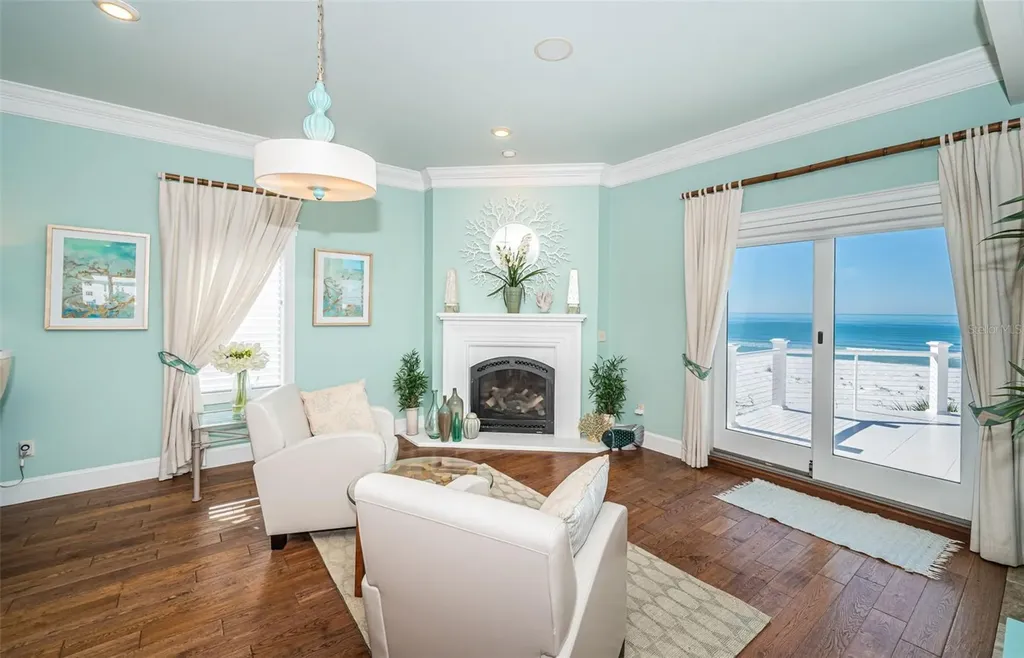934 Eldorado Avenue Clearwater Beach FL 33767