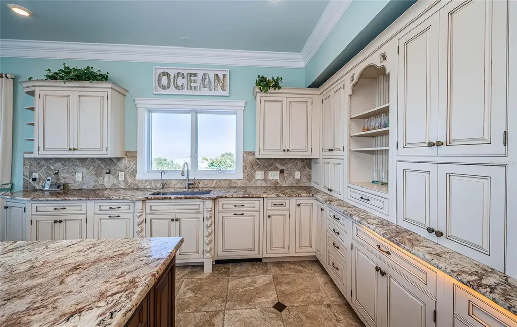 934 Eldorado Avenue Clearwater Beach FL 33767