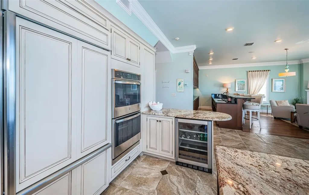 934 Eldorado Avenue Clearwater Beach FL 33767