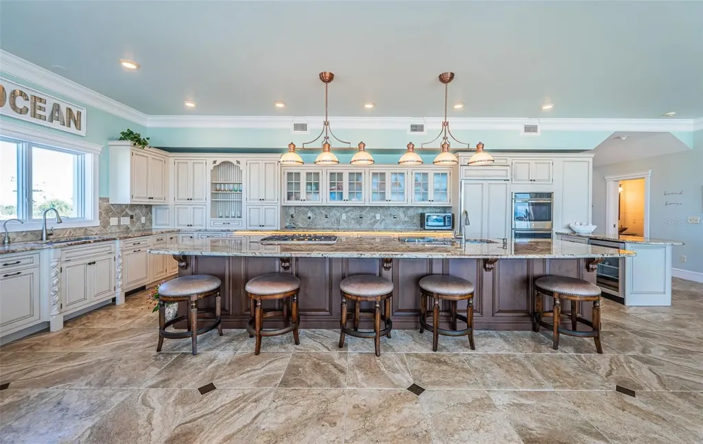 934 Eldorado Avenue Clearwater Beach FL 33767