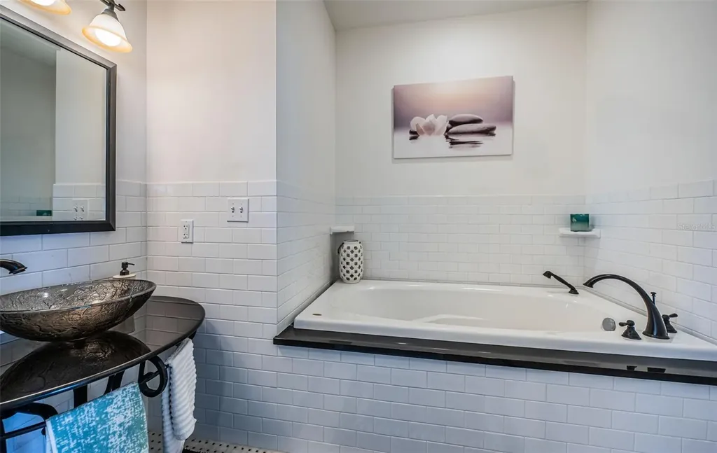 934 Eldorado Avenue Clearwater Beach FL 33767