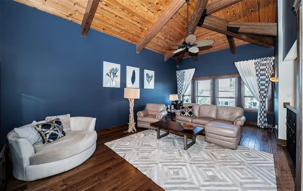 934 Eldorado Avenue Clearwater Beach FL 33767