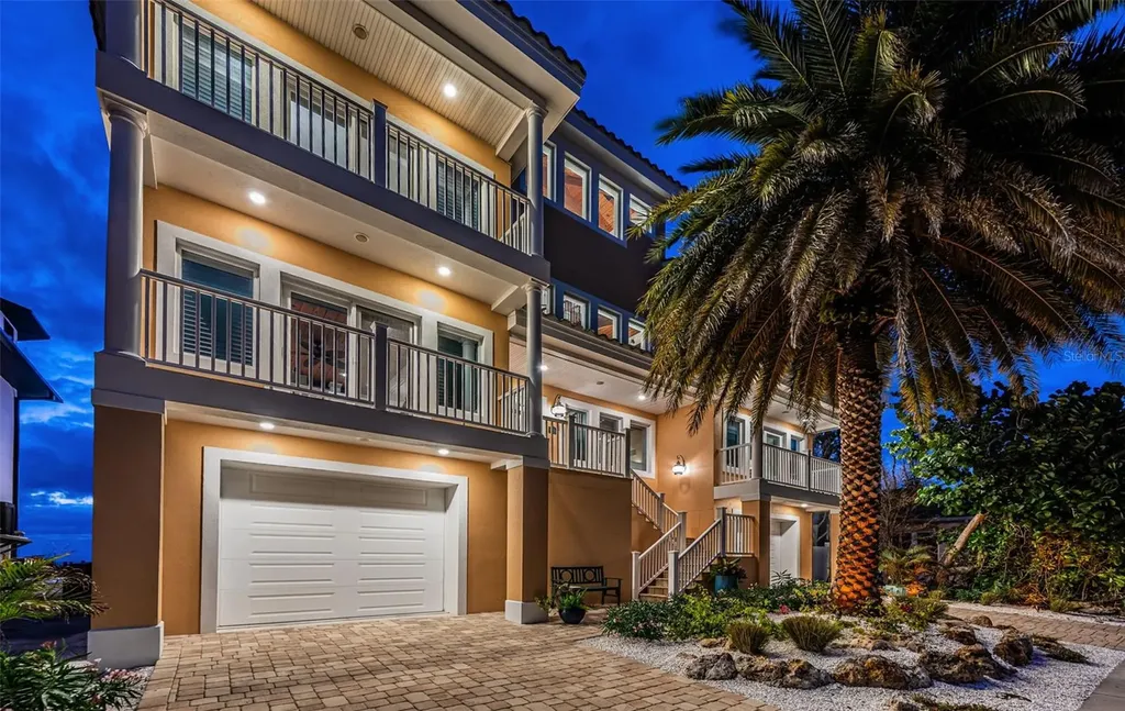 934 Eldorado Avenue Clearwater Beach FL 33767