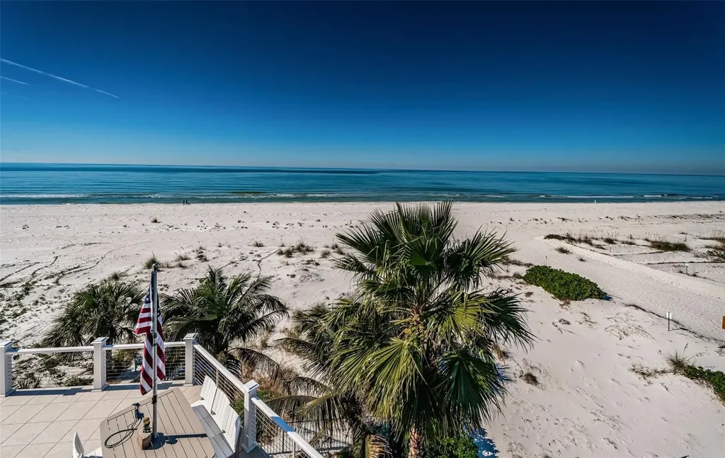 934 Eldorado Avenue Clearwater Beach FL 33767