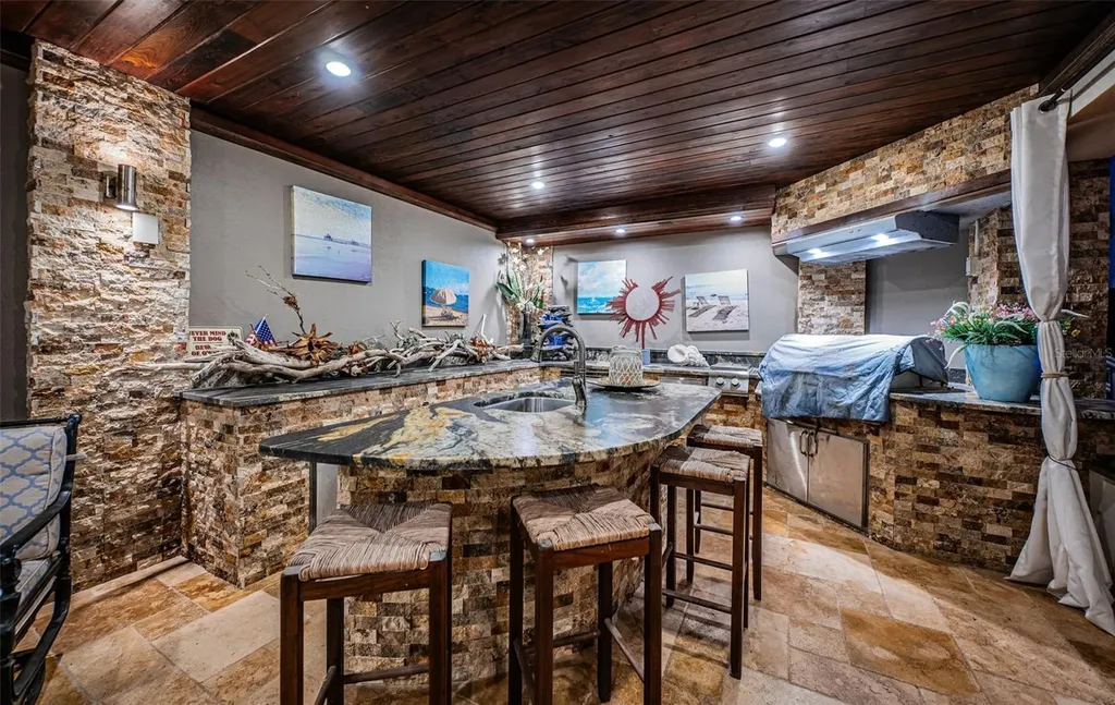 934 Eldorado Avenue Clearwater Beach FL 33767