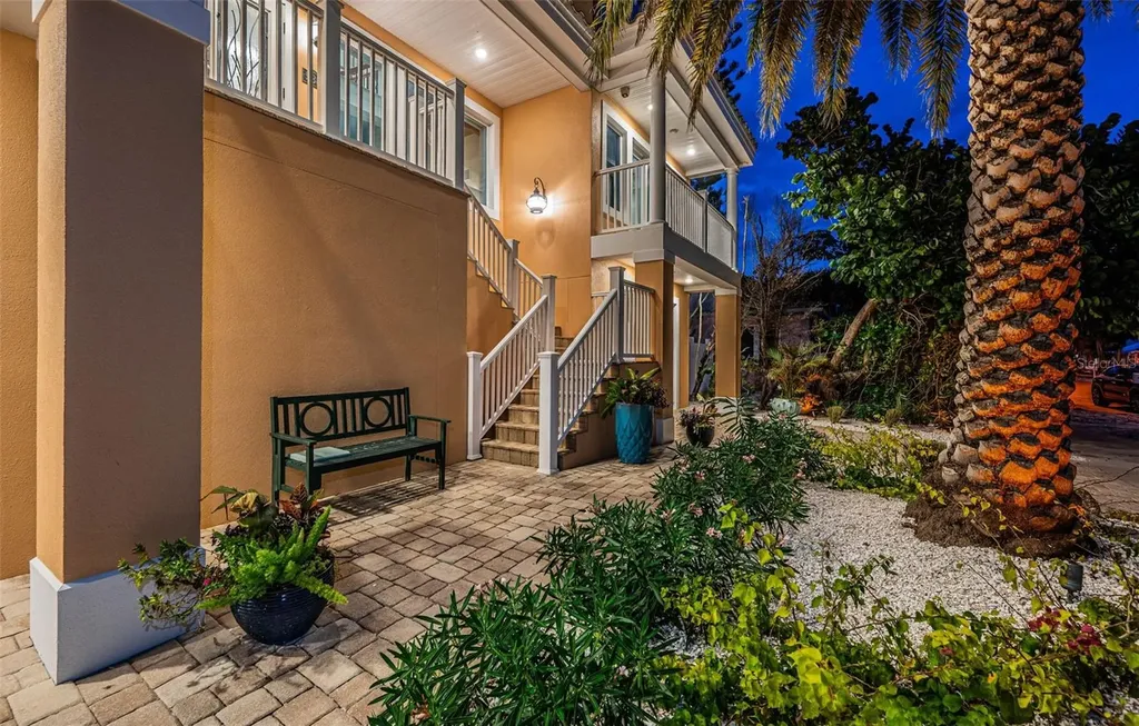 934 Eldorado Avenue Clearwater Beach FL 33767