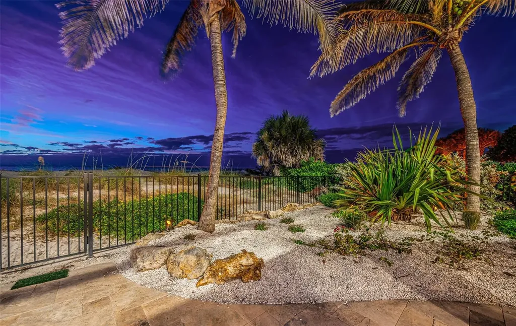 934 Eldorado Avenue Clearwater Beach FL 33767
