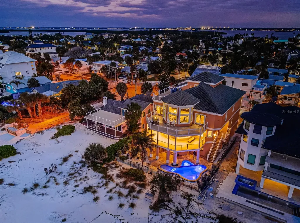 934 Eldorado Avenue Clearwater Beach FL 33767