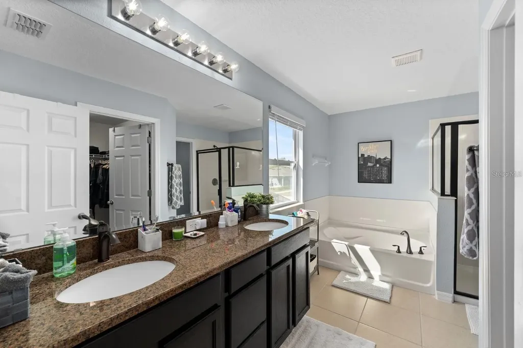754 Andalusia Loop Davenport FL 33837
