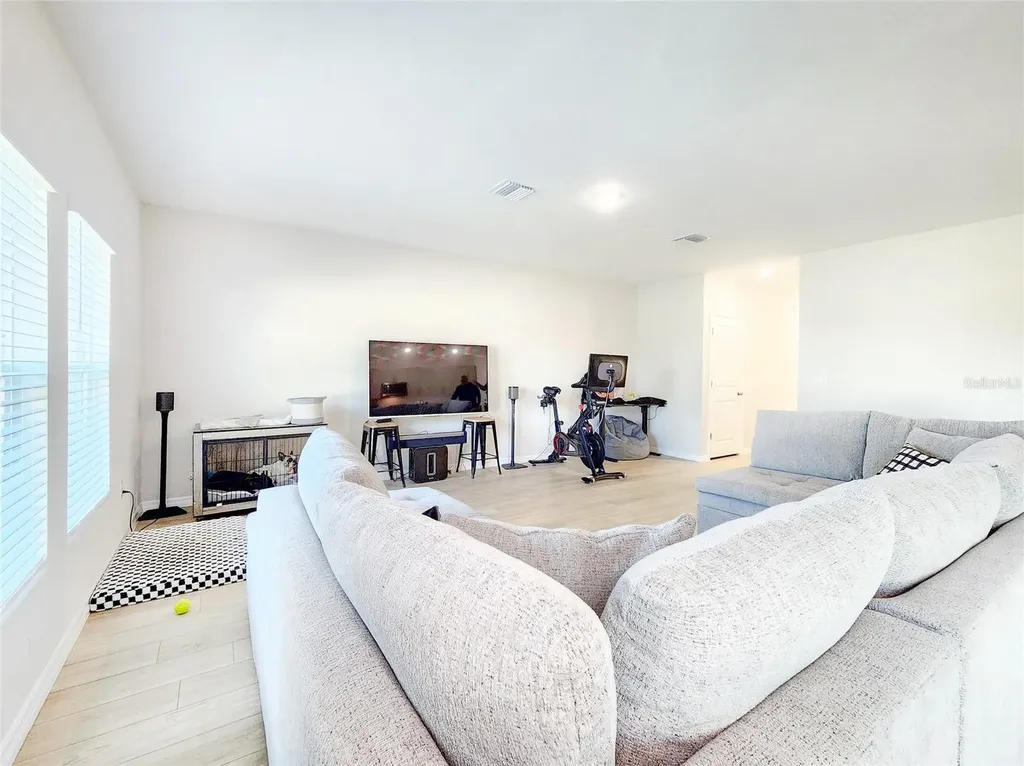 37114 Sagemoor Drive Zephyrhills FL 33541