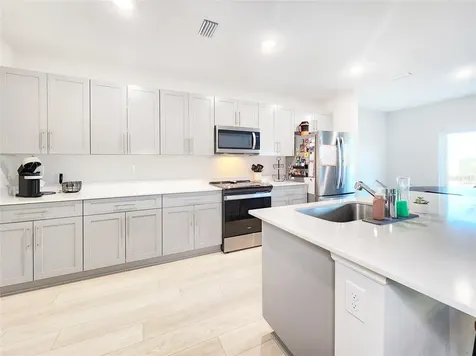 37114 Sagemoor Drive Zephyrhills FL 33541