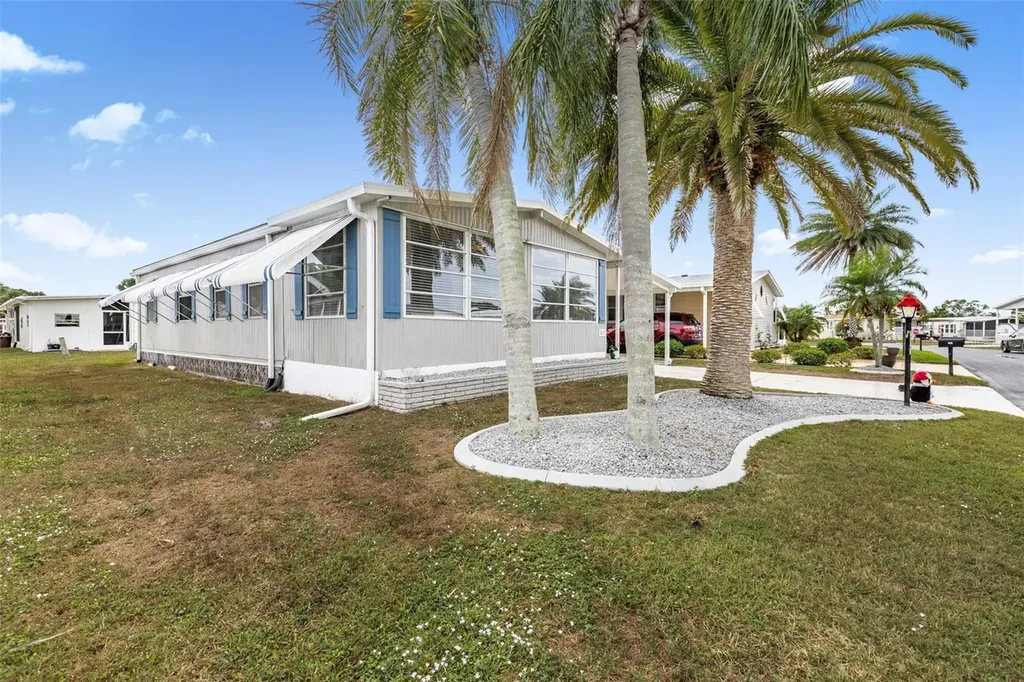 317 Estrada North Port FL 34287