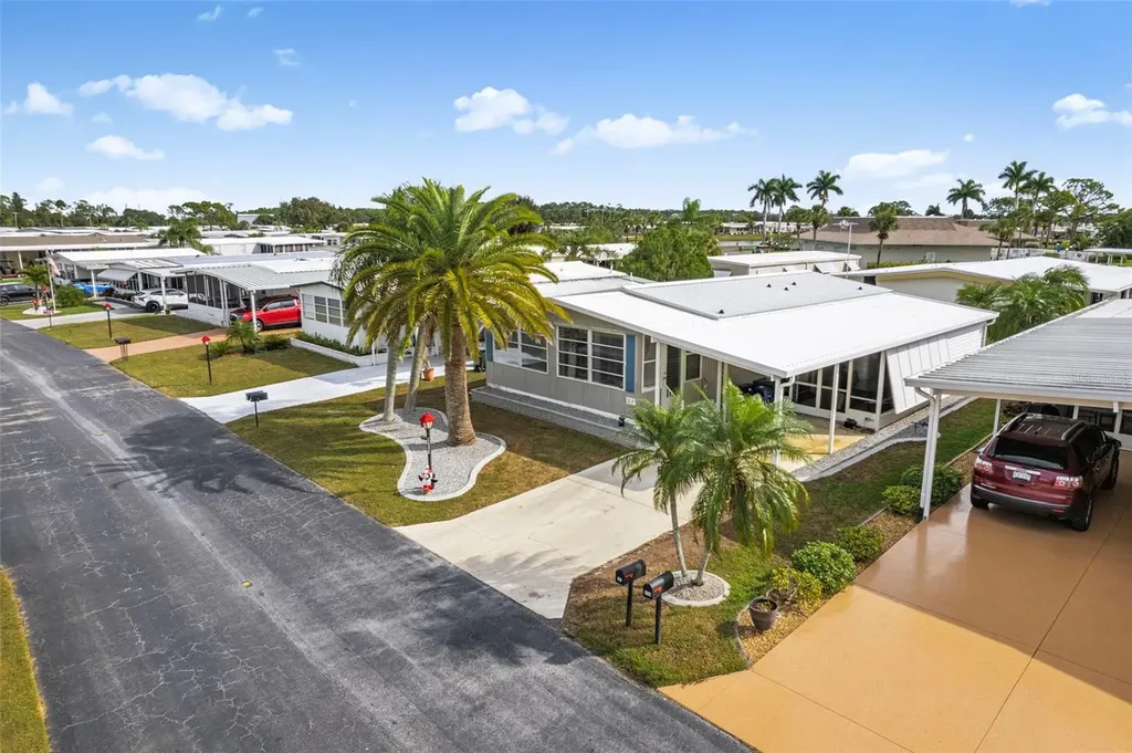 317 Estrada North Port FL 34287