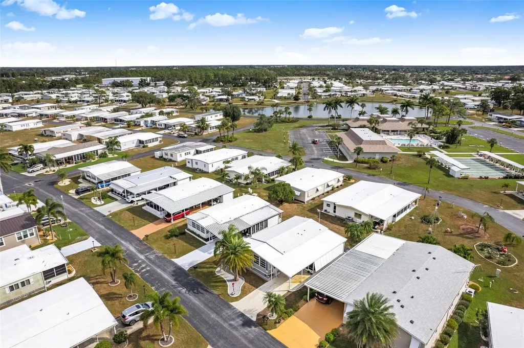 317 Estrada North Port FL 34287