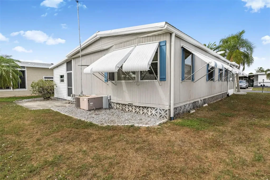 317 Estrada North Port FL 34287