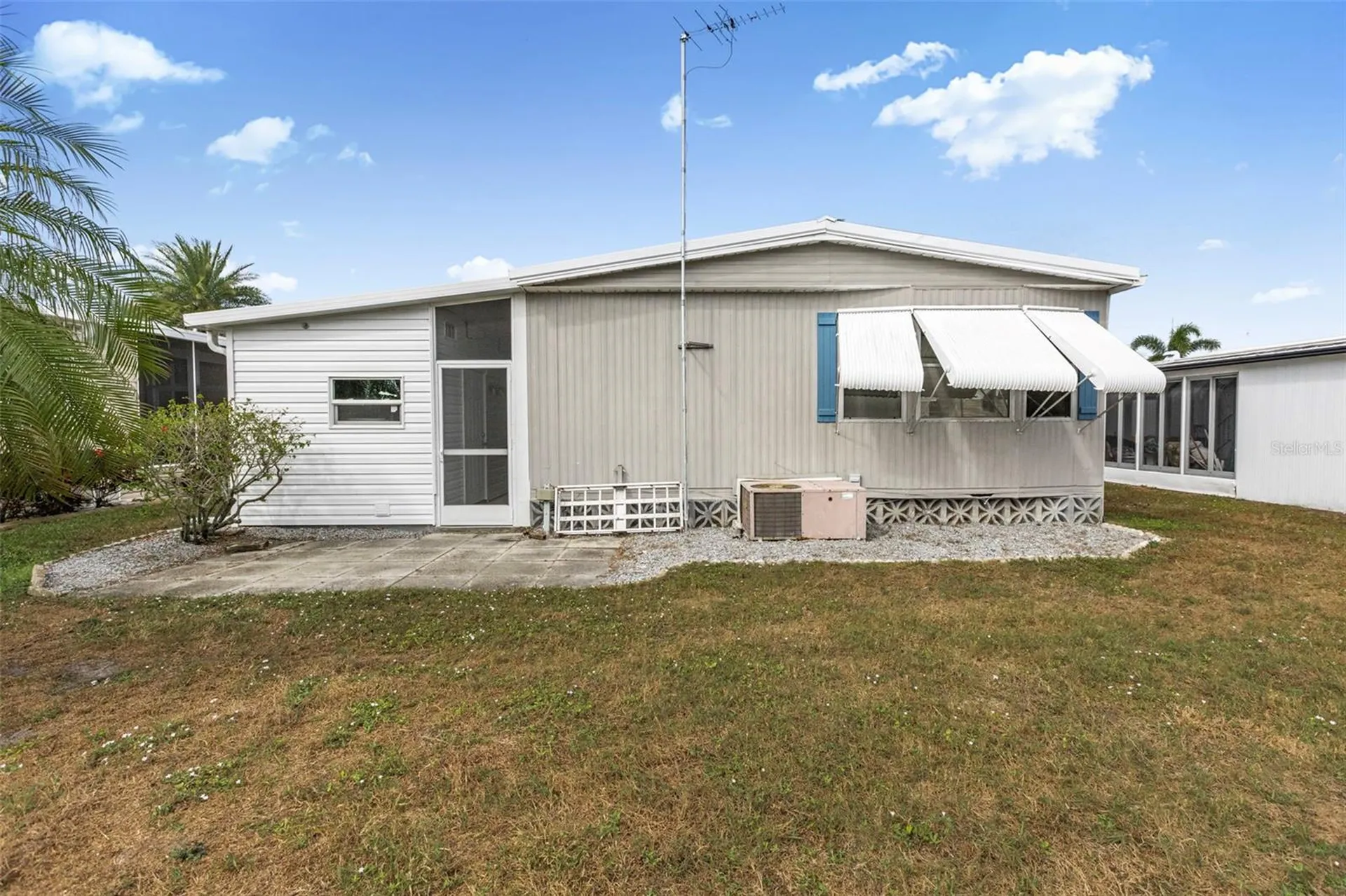 317 Estrada North Port FL 34287