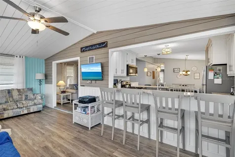 317 Estrada North Port FL 34287