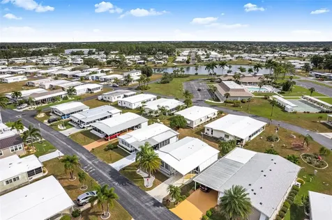 317 Estrada North Port FL 34287