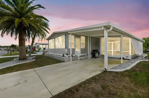 317 Estrada North Port FL 34287