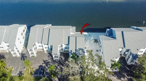 813 Bahia Del Sol Drive Ruskin FL 33570