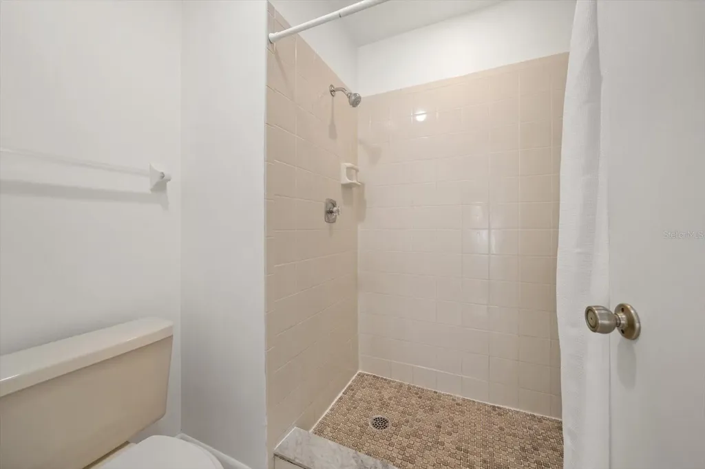 100 Grand Boulevard Tarpon Springs FL 34689