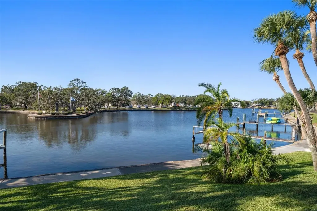 100 Grand Boulevard Tarpon Springs FL 34689