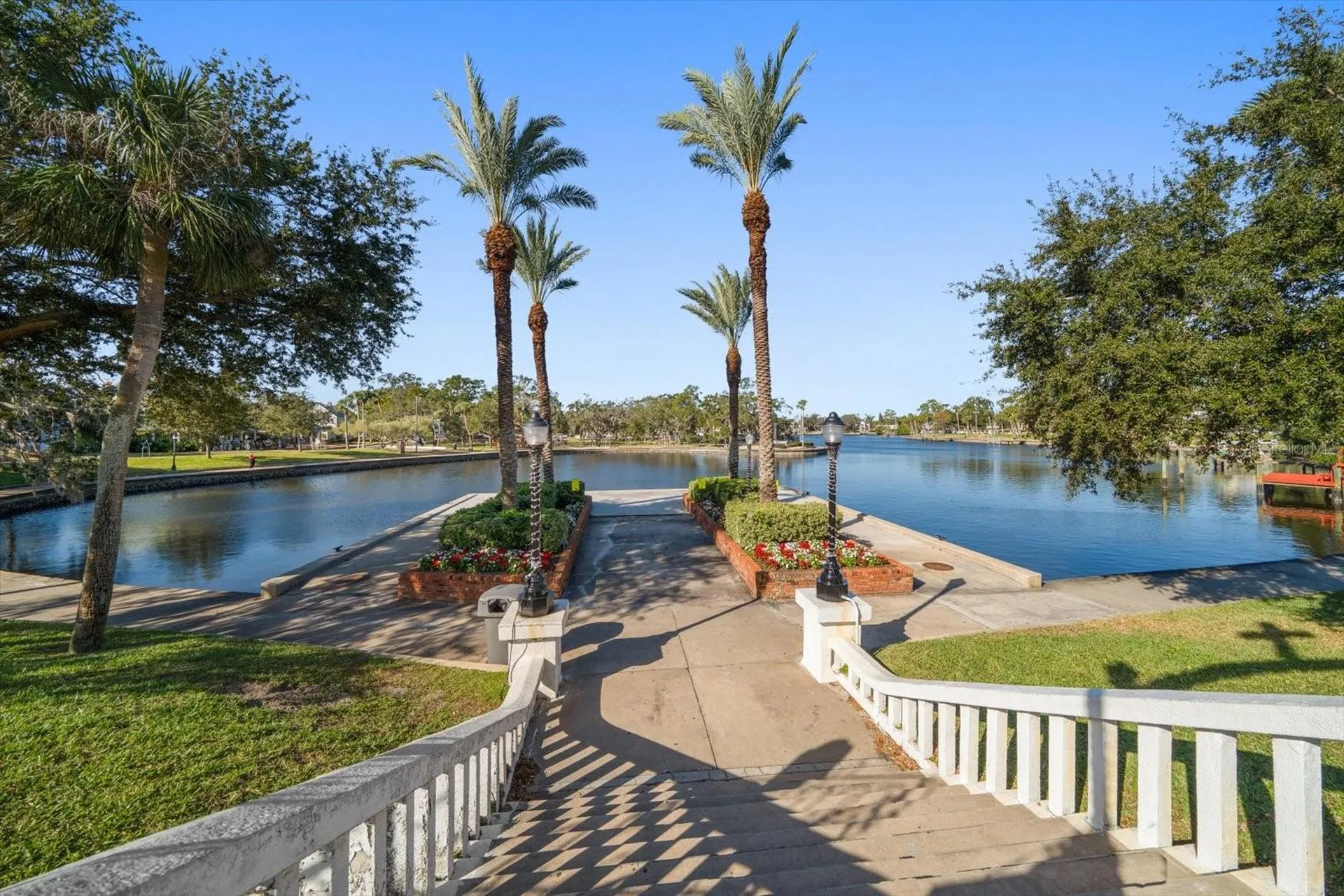 100 Grand Boulevard Tarpon Springs FL 34689