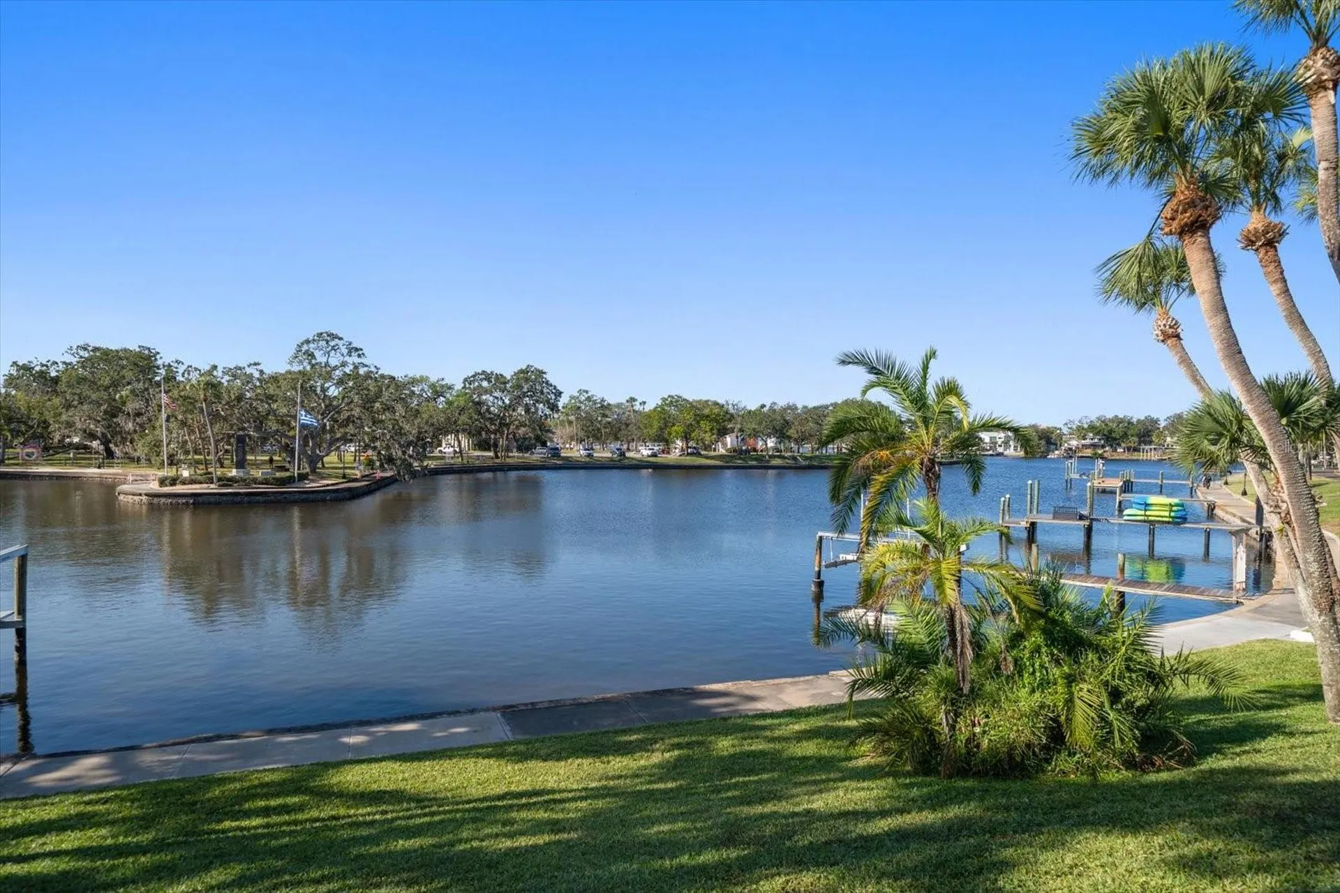 100 Grand Boulevard Tarpon Springs FL 34689