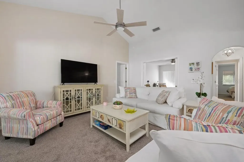 6101 W 34th Street W Bradenton FL 34210