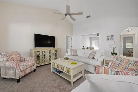 6101 W 34th Street W Bradenton FL 34210