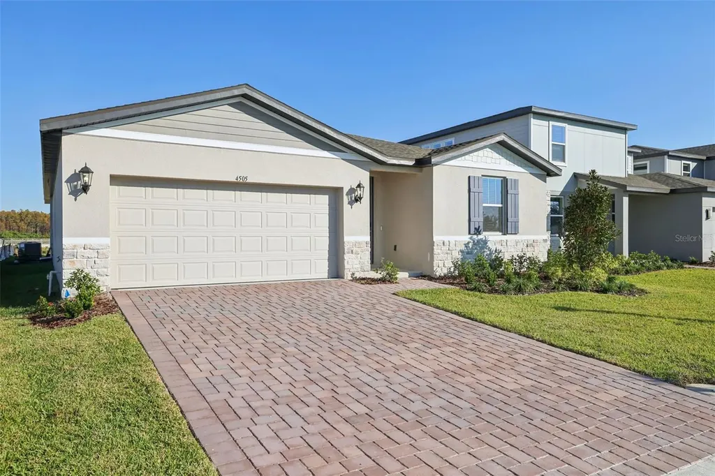 4505 Eagle Perch Court St Cloud FL 34772