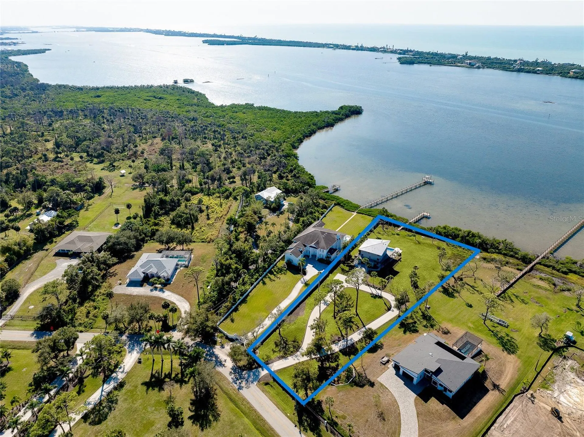 1089 Bayshore Drive Englewood FL 34223