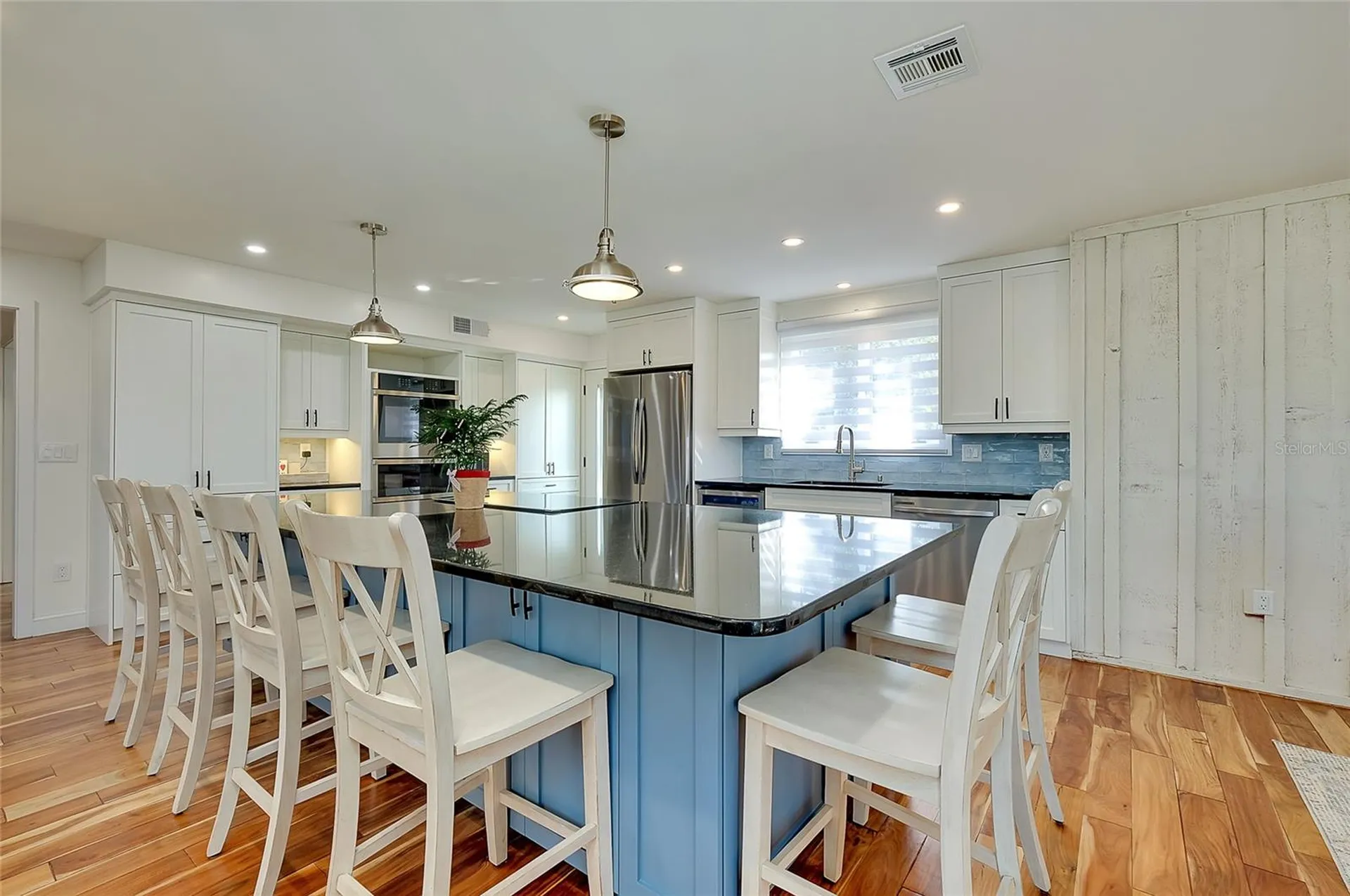 1089 Bayshore Drive Englewood FL 34223