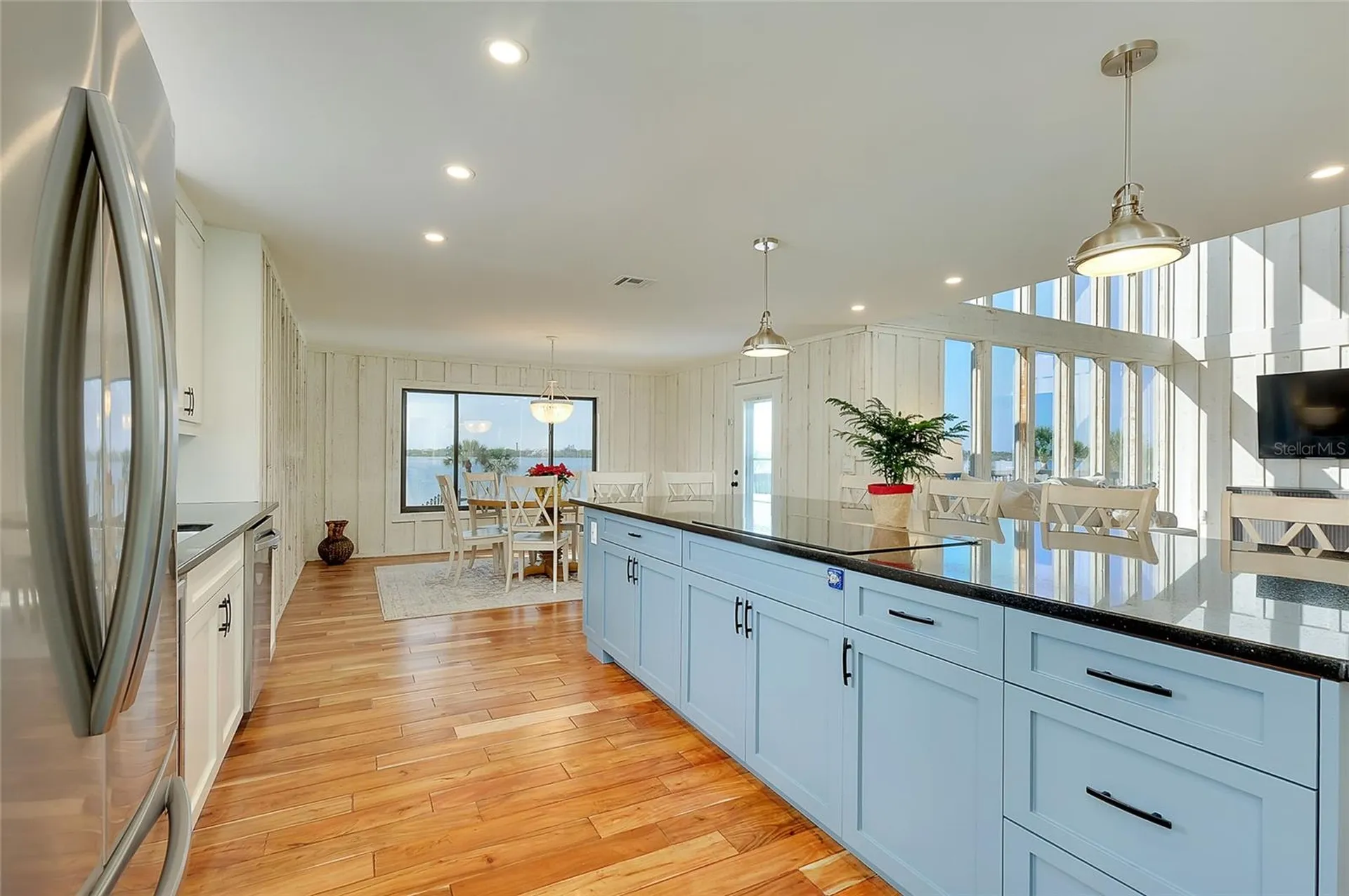 1089 Bayshore Drive Englewood FL 34223