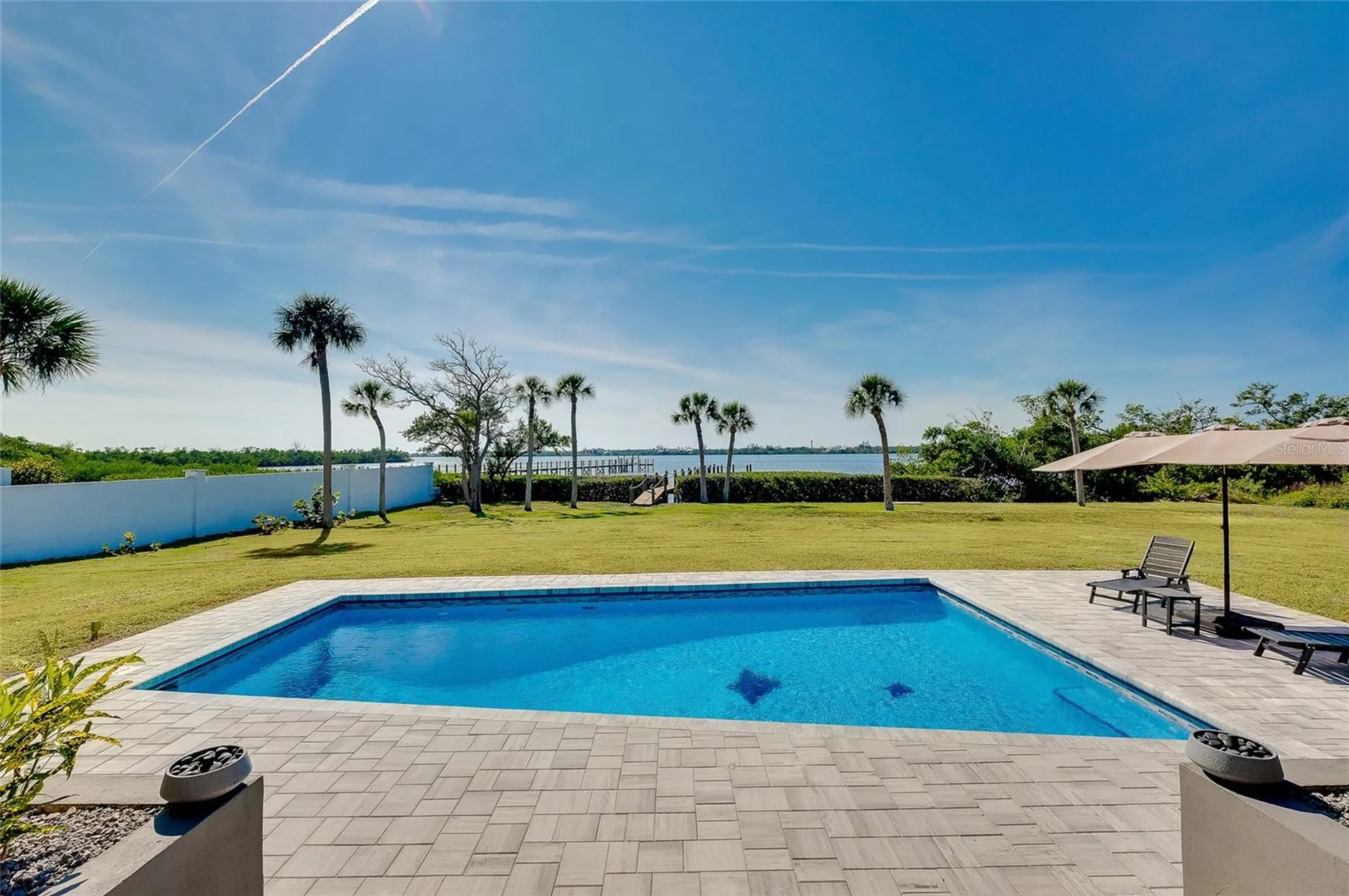 1089 Bayshore Drive Englewood FL 34223