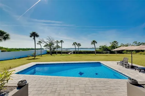 1089 Bayshore Drive Englewood FL 34223