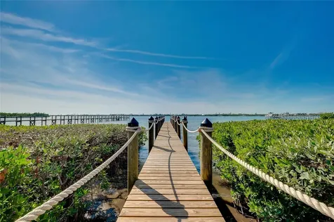 1089 Bayshore Drive Englewood FL 34223