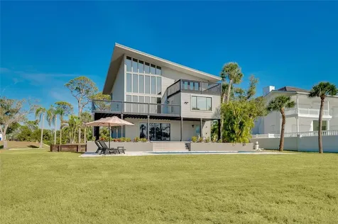 1089 Bayshore Drive Englewood FL 34223