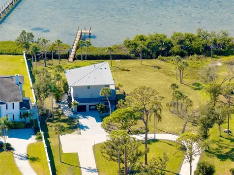 1089 Bayshore Drive Englewood FL 34223
