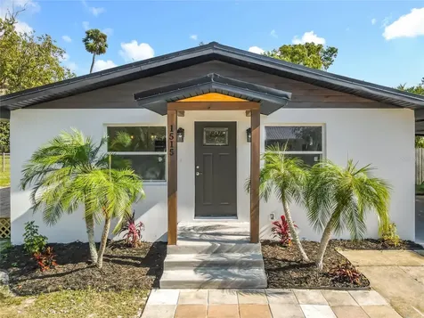1515 Live Oak Street New Smyrna Beach FL 32168