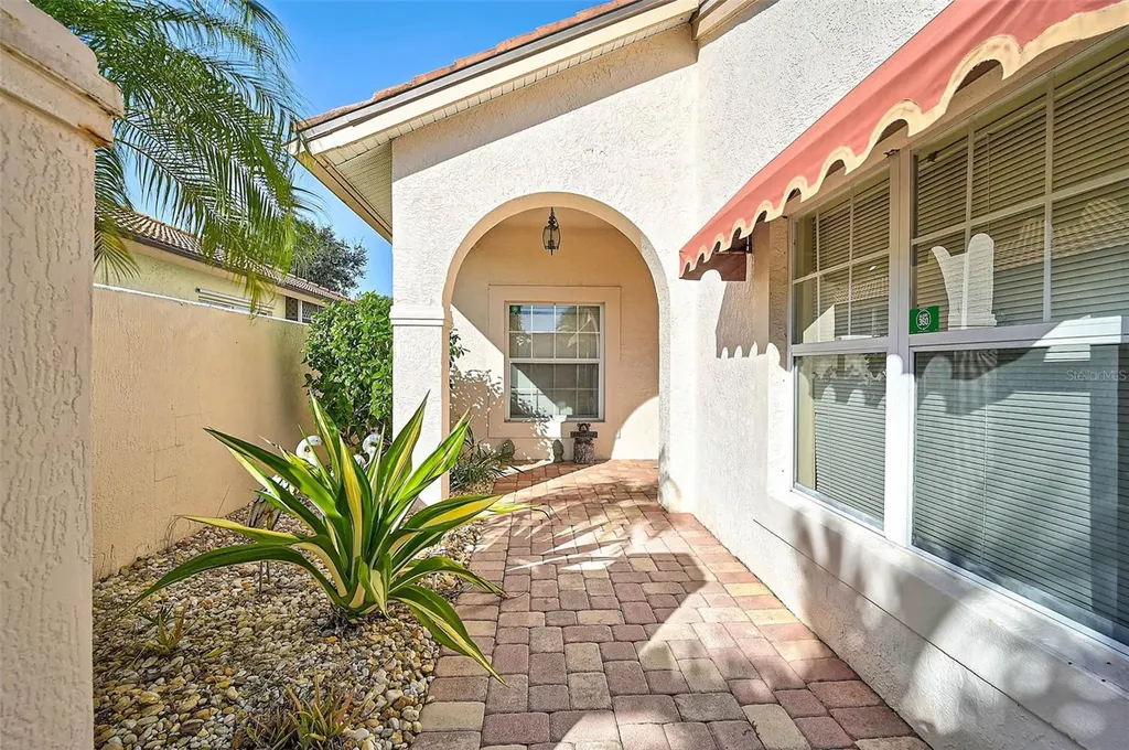 4041 Murfield Drive E Bradenton FL 34203