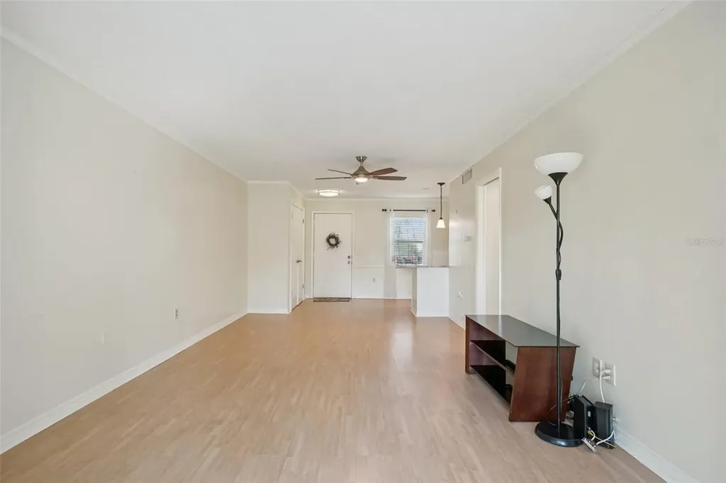404 Cordova Green Seminole FL 33777