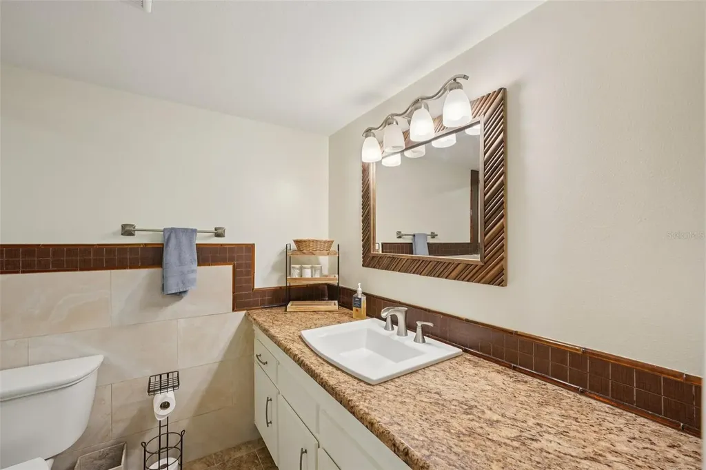 404 Cordova Green Seminole FL 33777