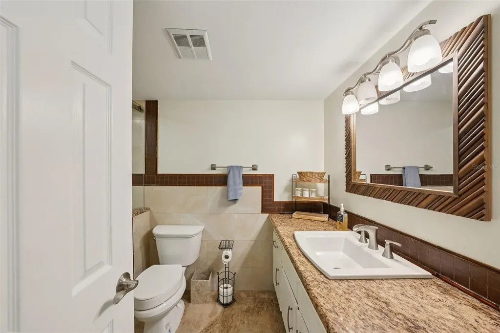 404 Cordova Green Seminole FL 33777